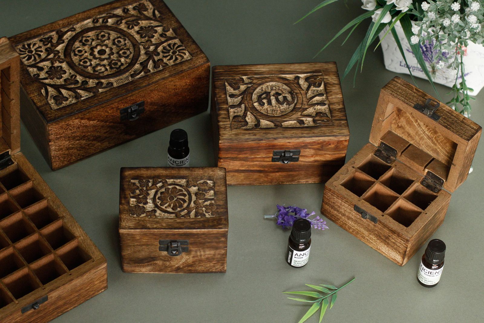Mango Aromathrapy Box - AW (holds 12) - Natural Aroma Company