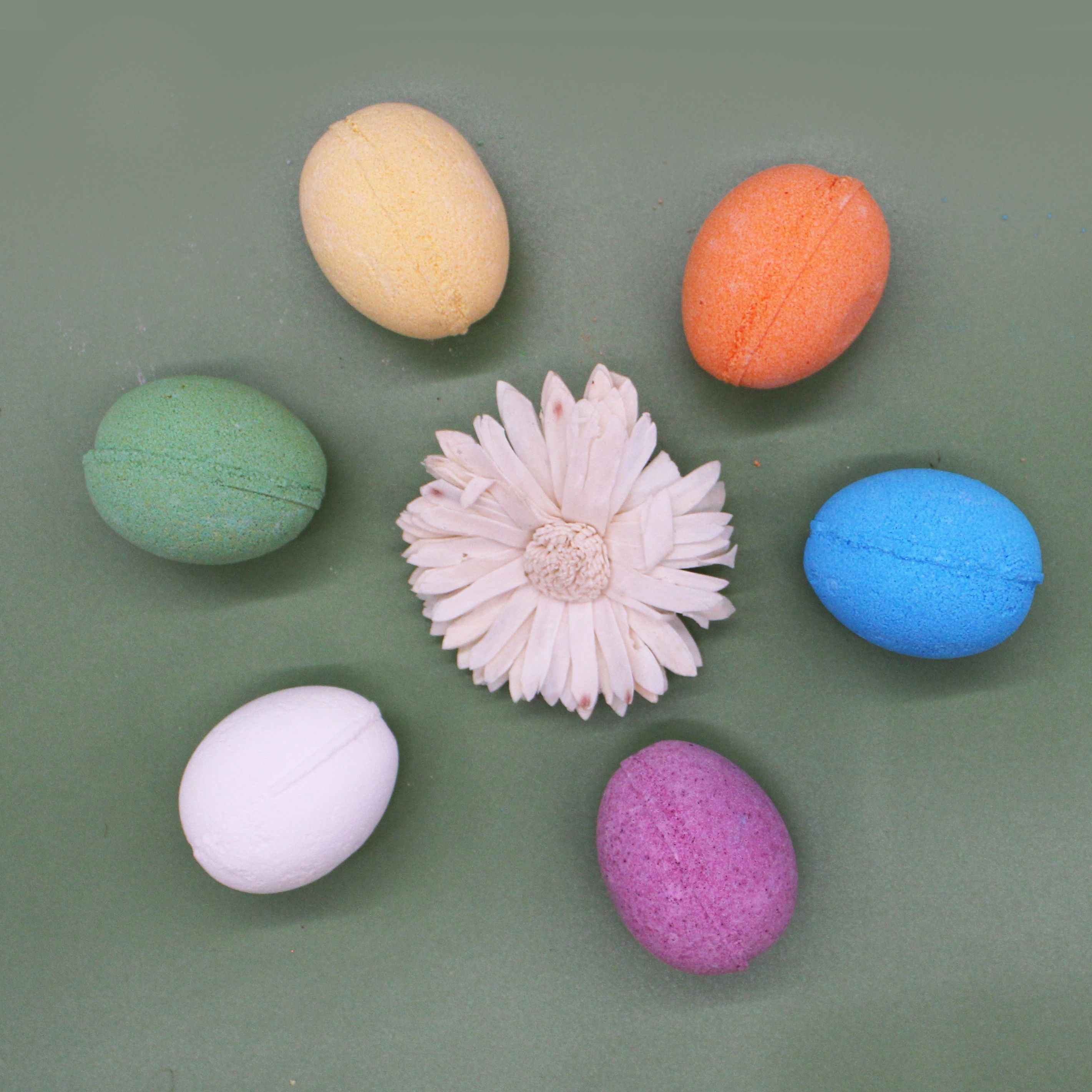 6 Bath Eggs in a Tray - Mixed Tray